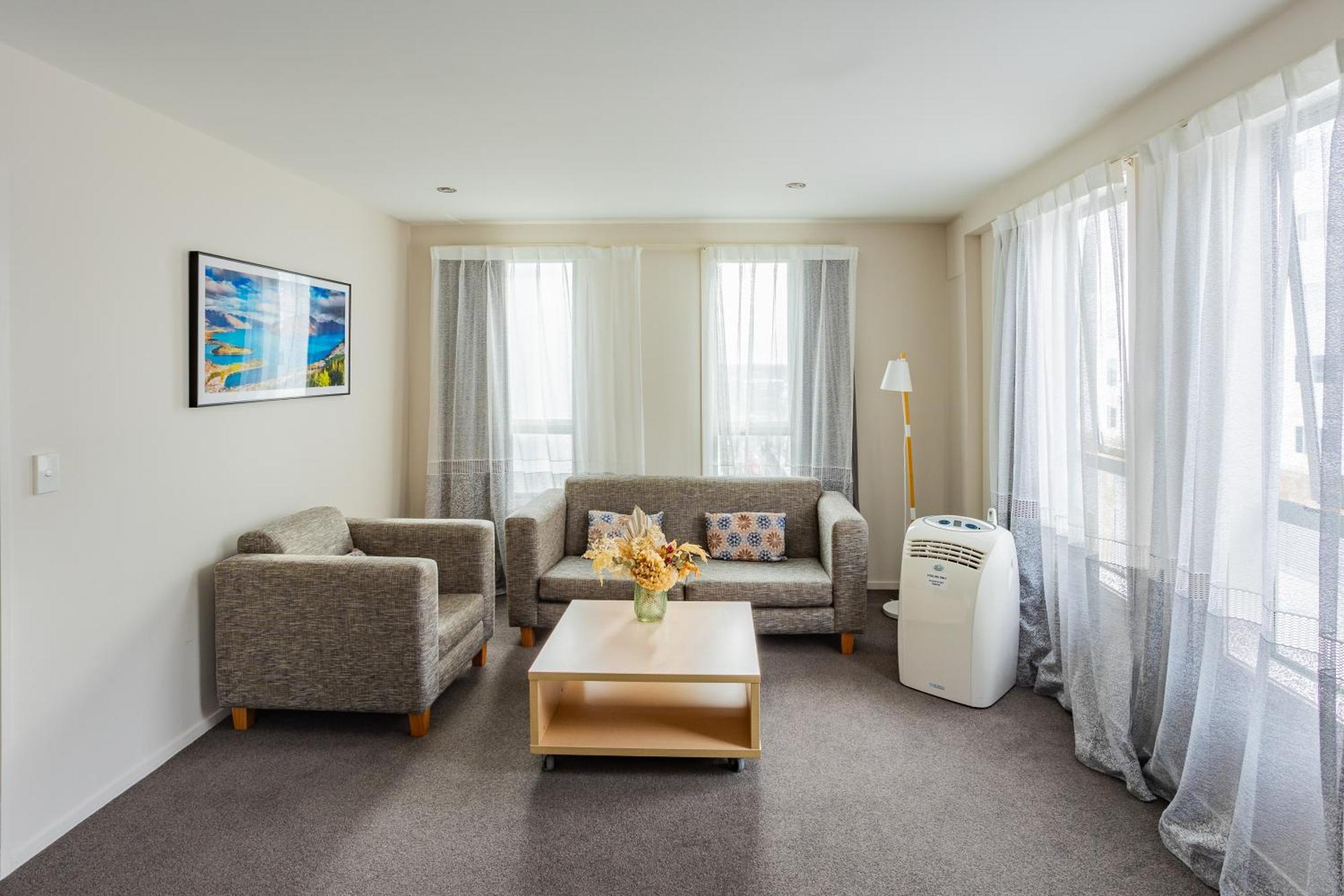 Quest Cathedral Junction Serviced Apartments Christchurch Exterior foto